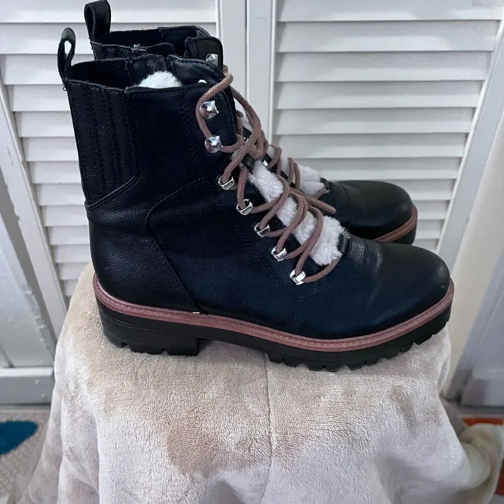 Nine W. boots